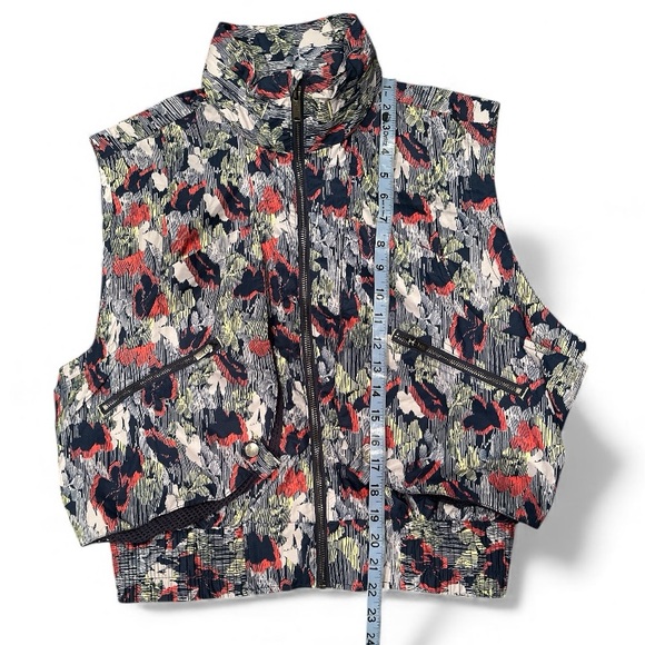NWT FP Movement Blue Supernova Floral Pippa Packable Hooded Lightweight Vest | S - Picture 13 of 15